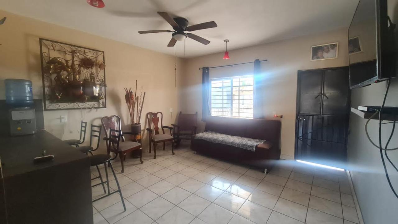 Casa A Pie De Playa Isla De La Piedra Mazatlán Exterior foto