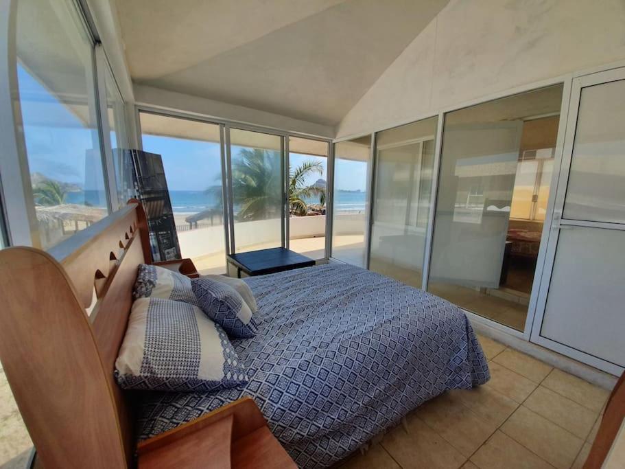 Casa A Pie De Playa Isla De La Piedra Mazatlán Exterior foto